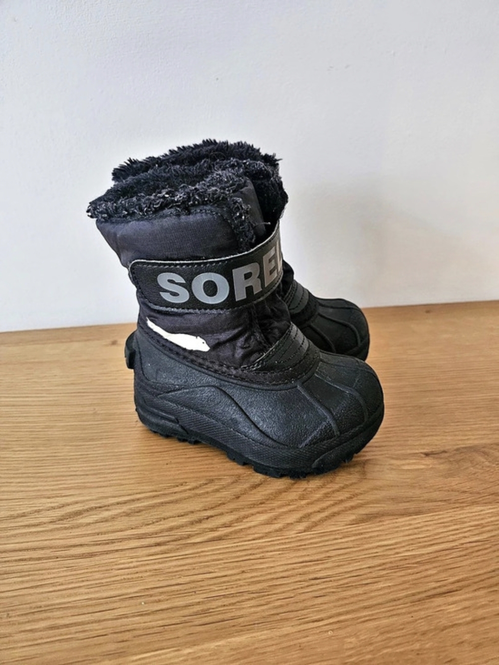 Sorel Snow Commander Waterproof Winter Boot Snow Size 6 Black Insulated